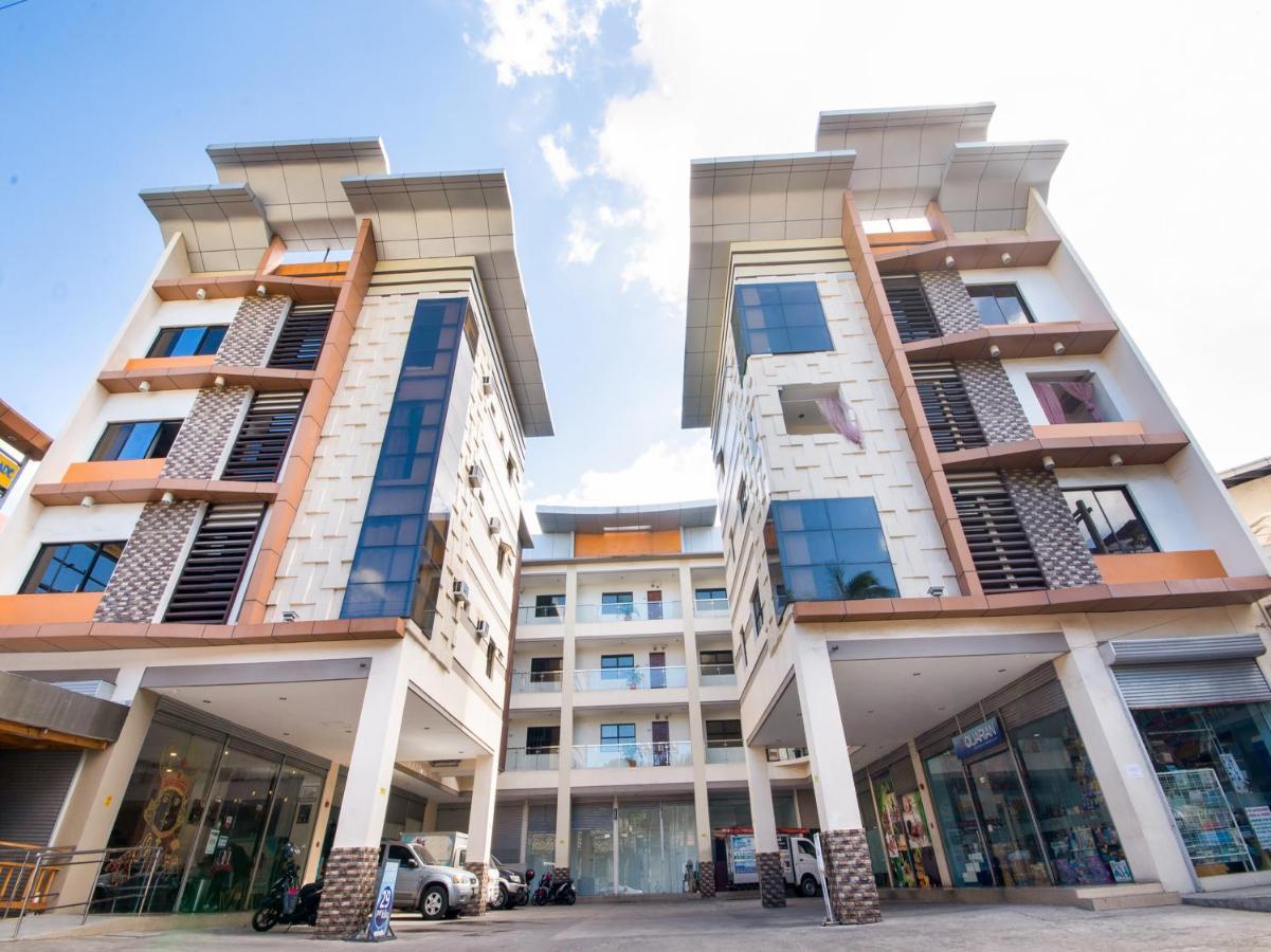 Oyo 443 Maria Cristina Arcade Suites Cebu Ngoại thất bức ảnh