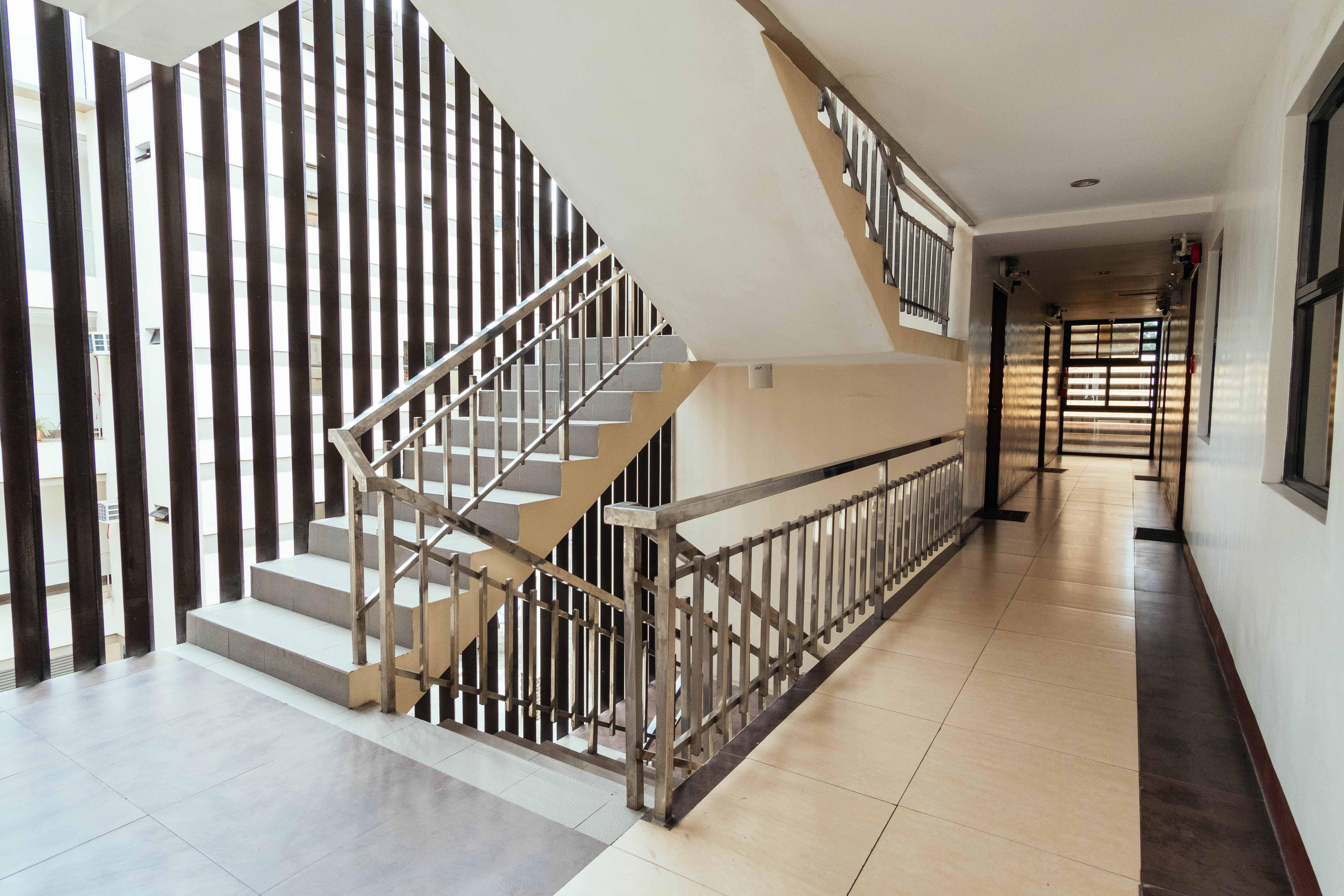 Oyo 443 Maria Cristina Arcade Suites Cebu Ngoại thất bức ảnh