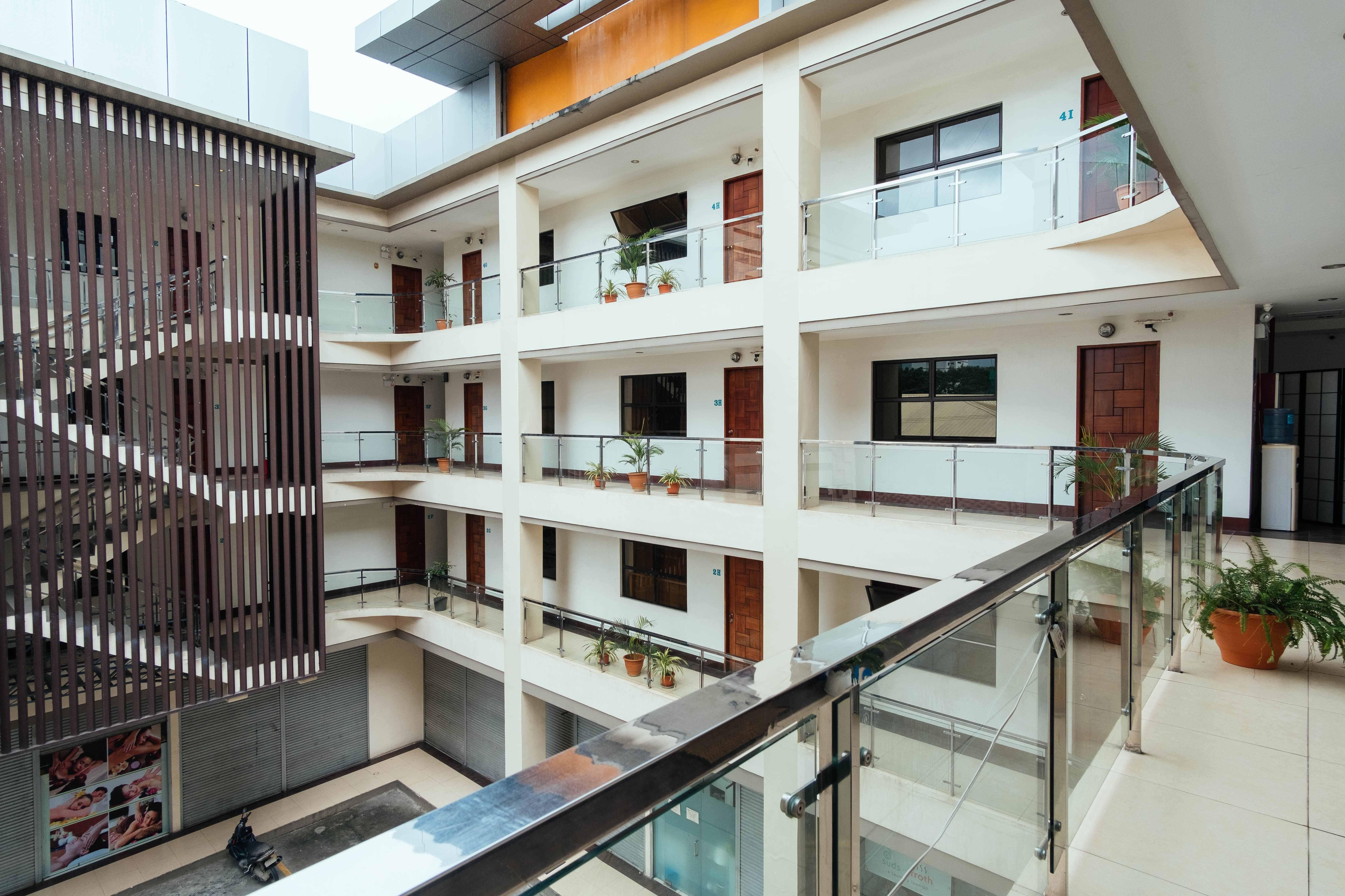 Oyo 443 Maria Cristina Arcade Suites Cebu Ngoại thất bức ảnh